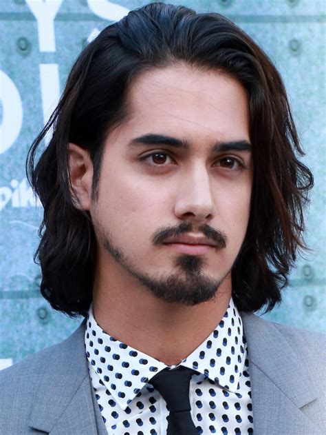 Avan Jogia Ethnicity, Wiki, Bio, Age, Height, Parents,。